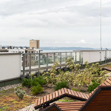Апартаменты Panorama Baltica 1 - Stylish 15th Floor With Rooftop Terrace Near The Sea And Polsat Arena Stadion Stadium Free Parking Letnica *