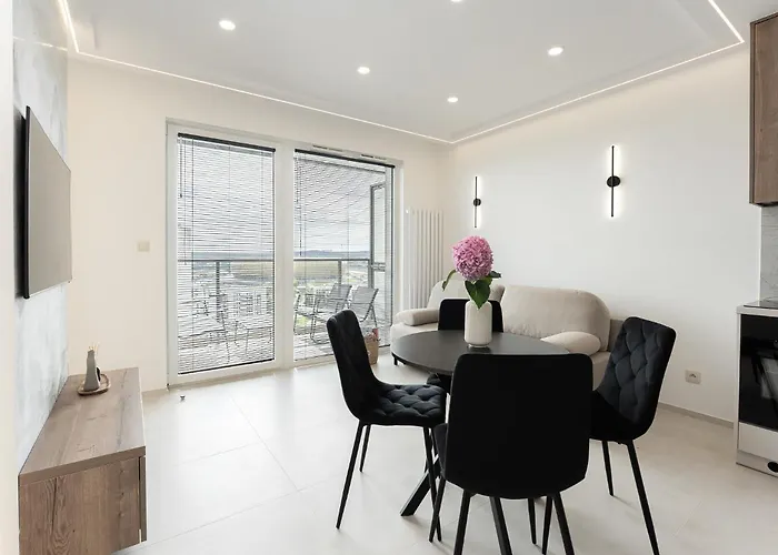 Panorama Baltica - Stylish 15th Floor With Rooftop Terrace Near The Sea And Polsat Arena Stadion Stadium Free Parking Letnica Apartament